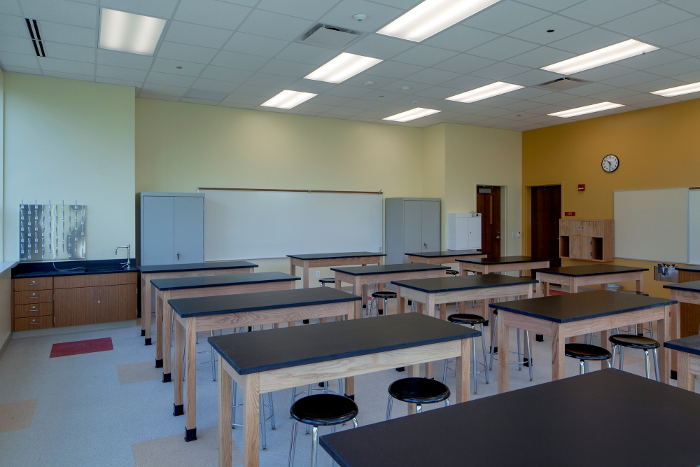 Byrne Elementary School Annex - Interior Science Lab | F.H. Paschen ...