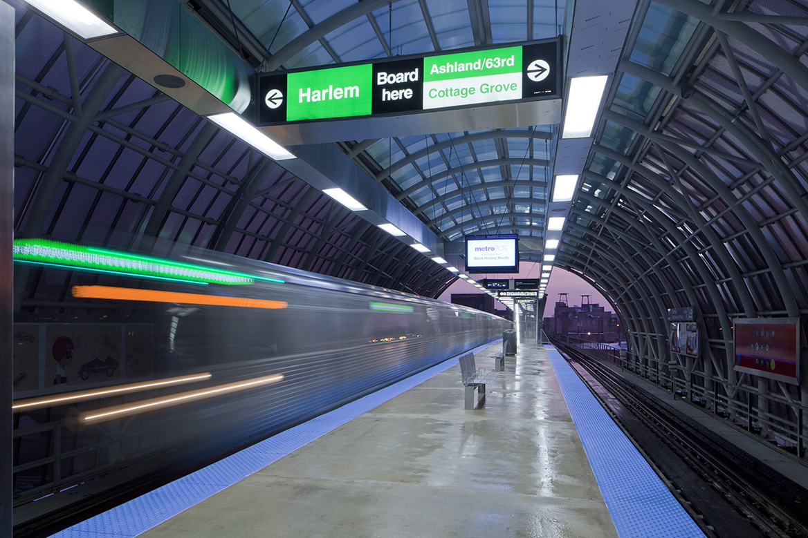 ermak-McCormick Place Elevated Green Line Wins National APWA Recognition